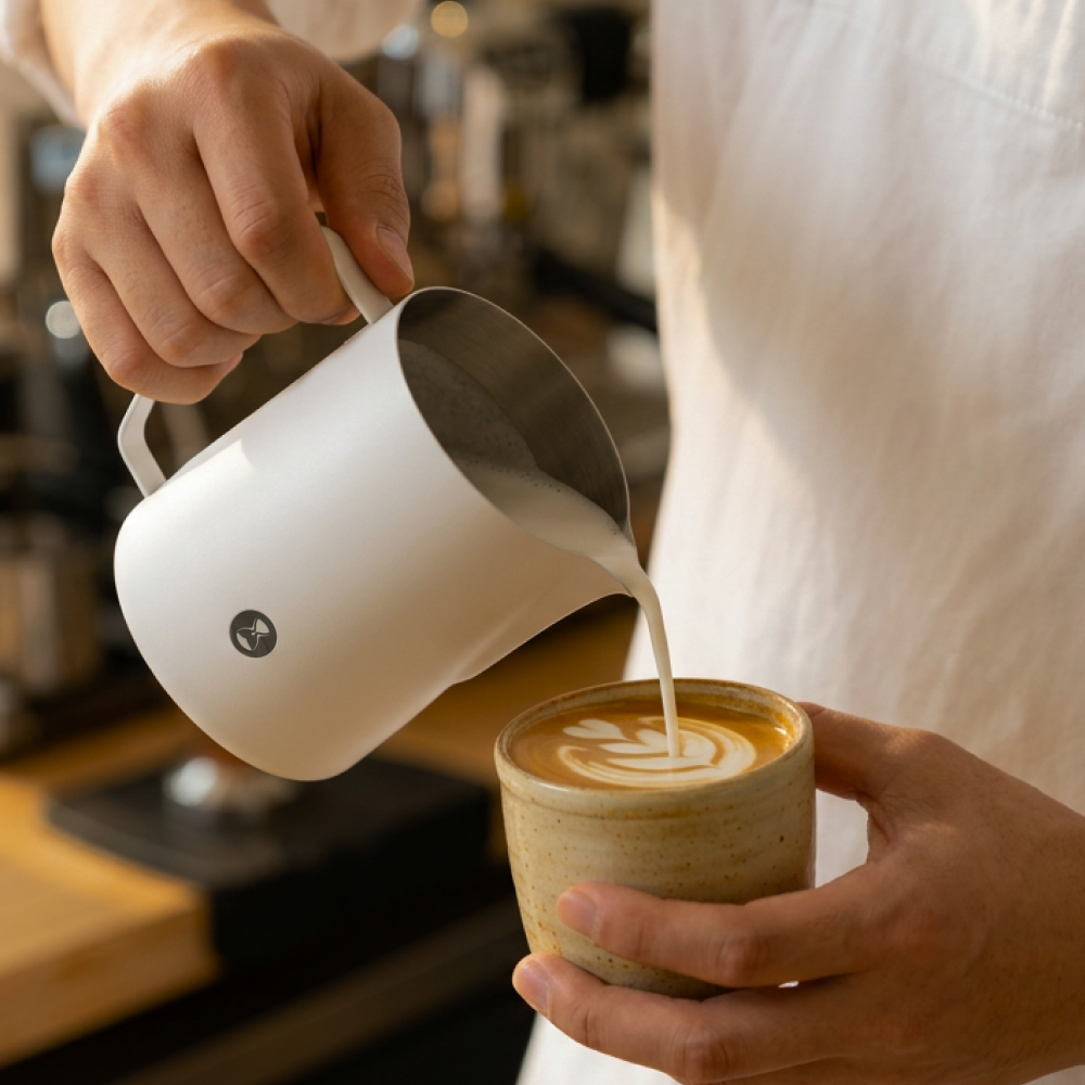 Timemore x Hiroki Ito Daruma Latte Art Pitcher
